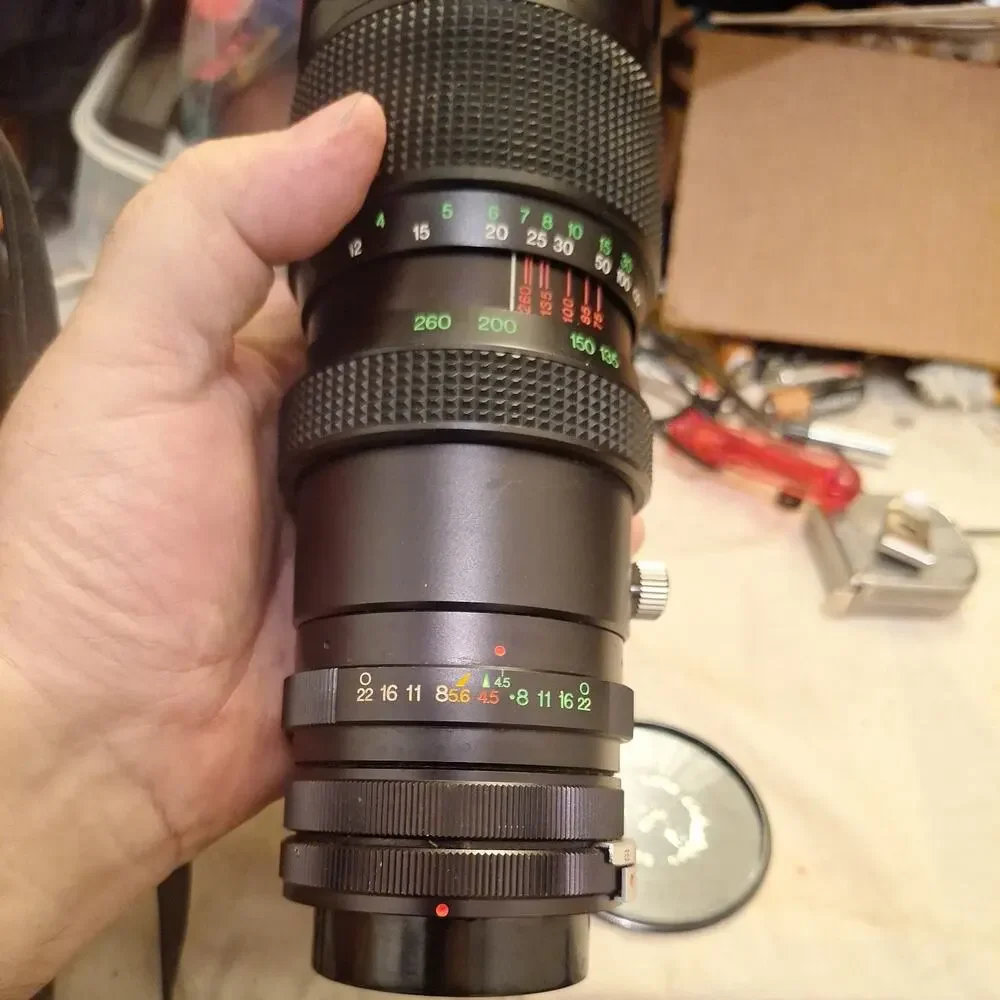 Vivitar 75-260mm 1:4.5 Auto Zoom Lens Ø67mm A283